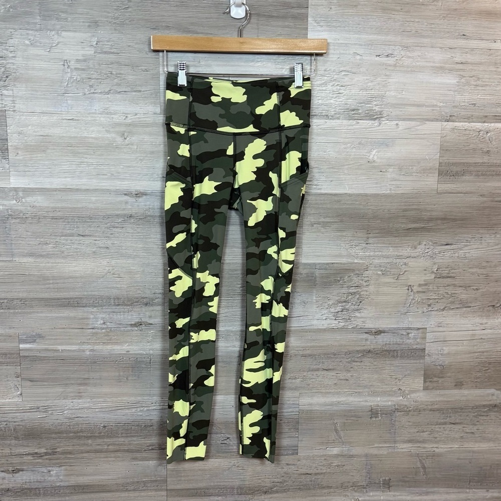 Lululemon Fast and Free High-Rise Tight 25” Pockets - Camo Yellow Multi Size 4 - Picture 4 of 12